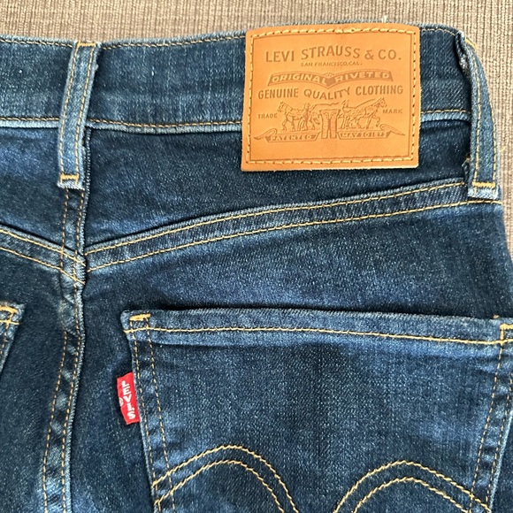 Levi’s Milehigh medium wash super skinny Jean 26W 30L - Picture 6 of 7